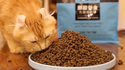 若何酶解鸡肝粉进步猫粮诱食剂诱食性？