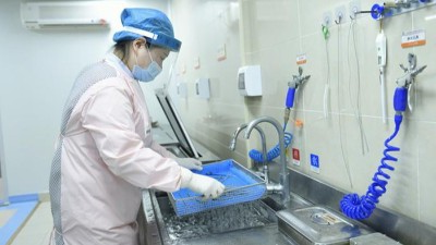多酶洗濯剂操纵医疗东西洗濯结果